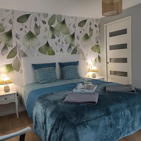 Bed and Breakfast Aux Agapanthes Pluherlin Екстер'єр фото