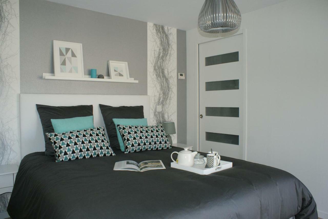 Bed and Breakfast Aux Agapanthes Pluherlin Екстер'єр фото